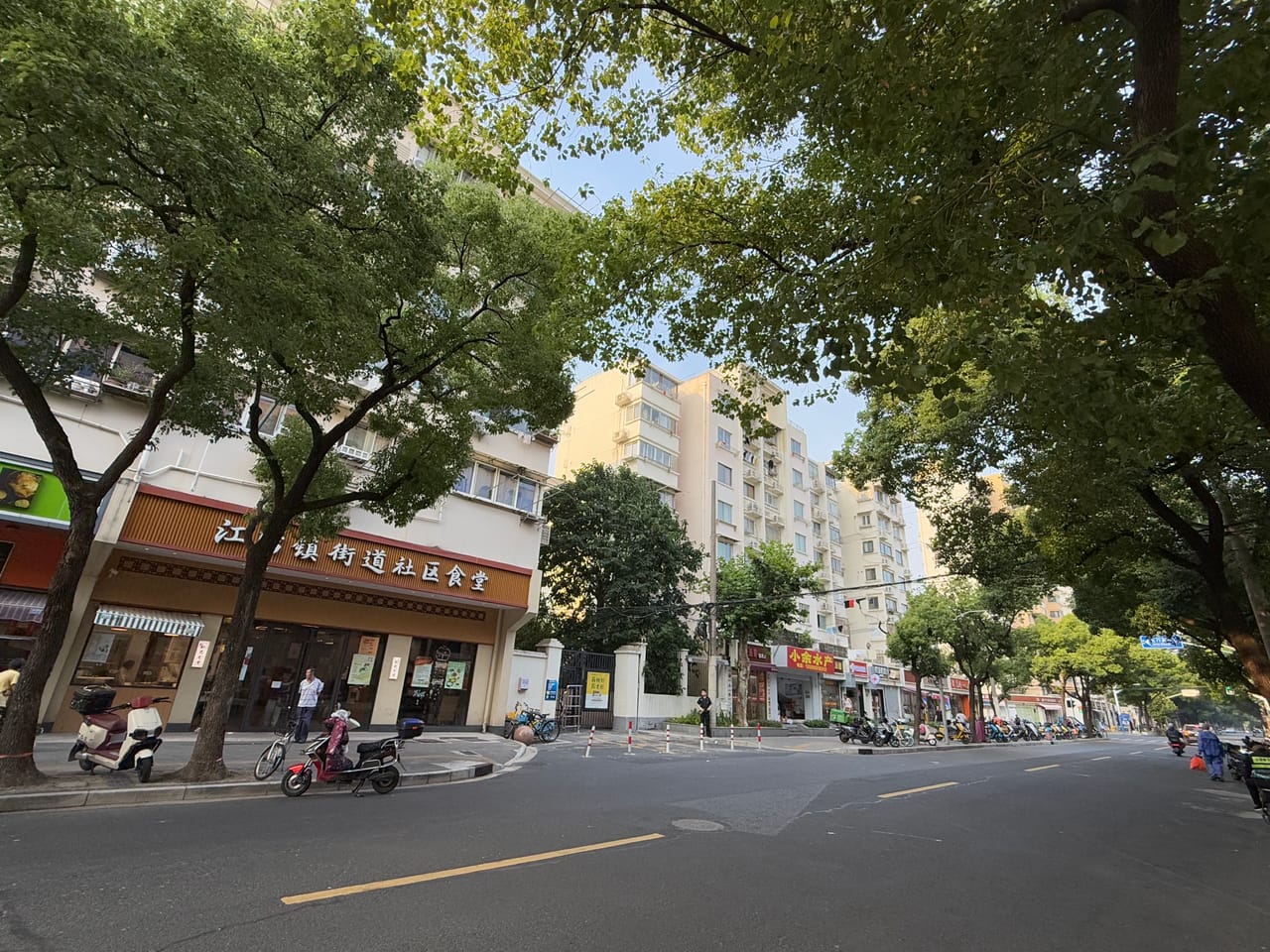 虹口区江湾镇三门路餐饮店转让！背靠公寓成熟社区学校人流量大-9