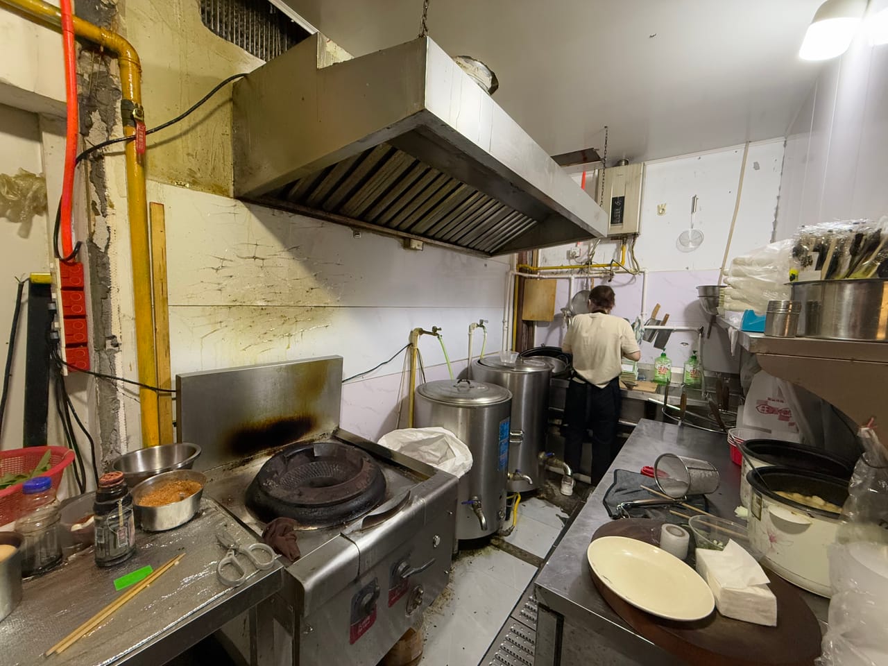 虹口区江湾镇三门路餐饮店转让！背靠公寓成熟社区学校人流量大-7