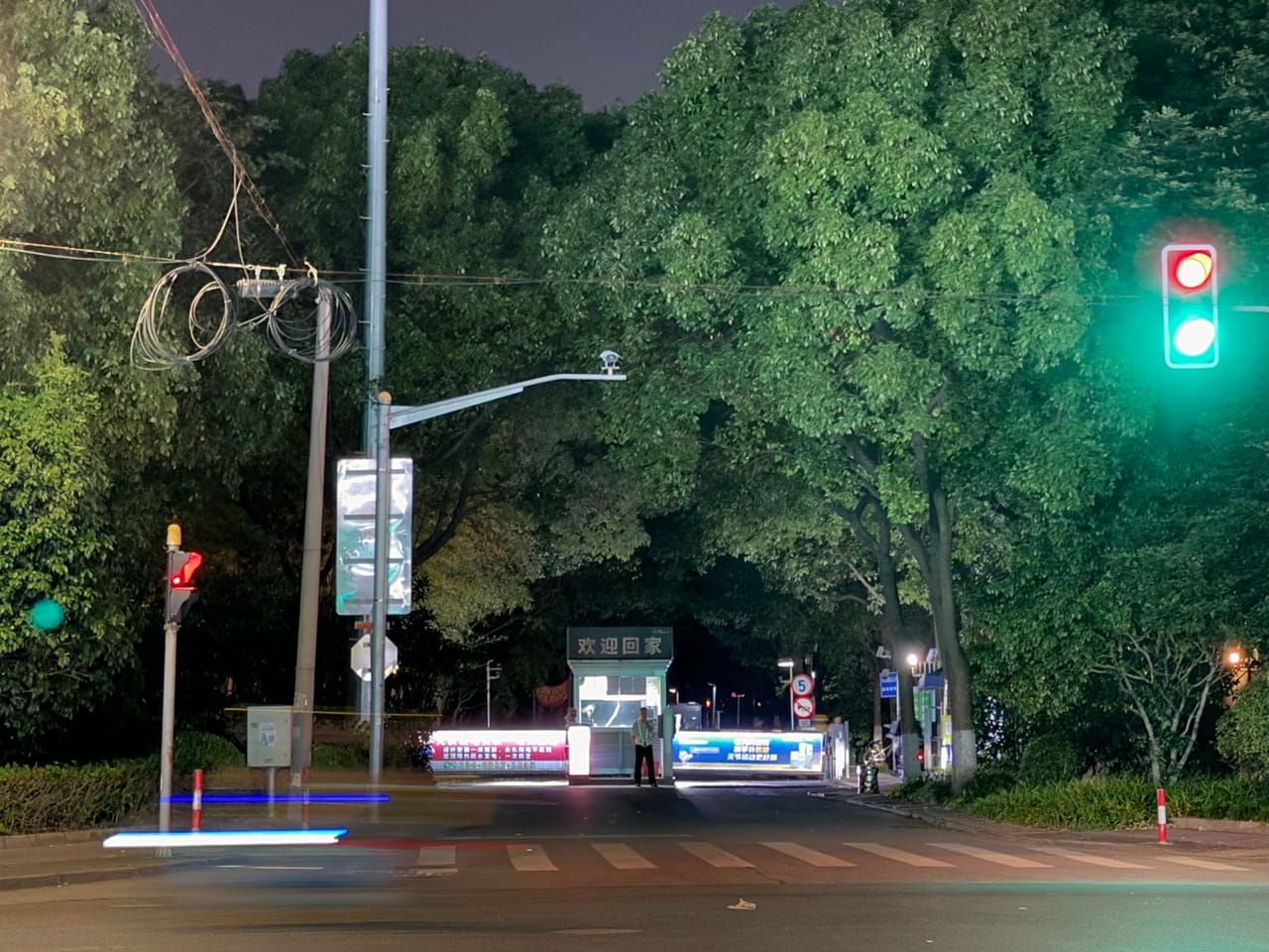 民雨路旺铺转让！6100/月，不限业态，外卖商圈成熟位置佳-9