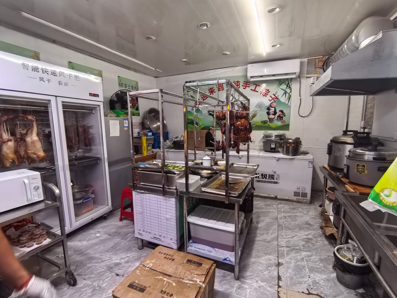 宝山区罗店镇塘西街餐饮店转让！步行街古镇附近 人流量大-3