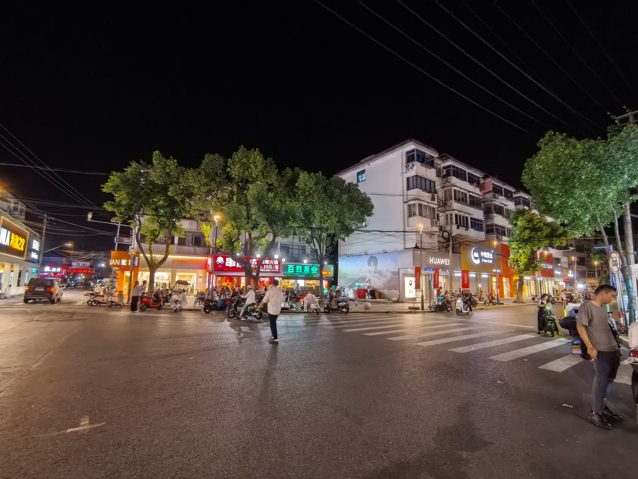 宝山区罗店镇塘西街餐饮店转让！步行街古镇附近 人流量大-9