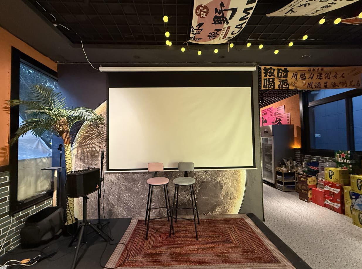 宝山城市工业园区纯一楼三开门餐饮店转让！商圈成熟消费稳定-5