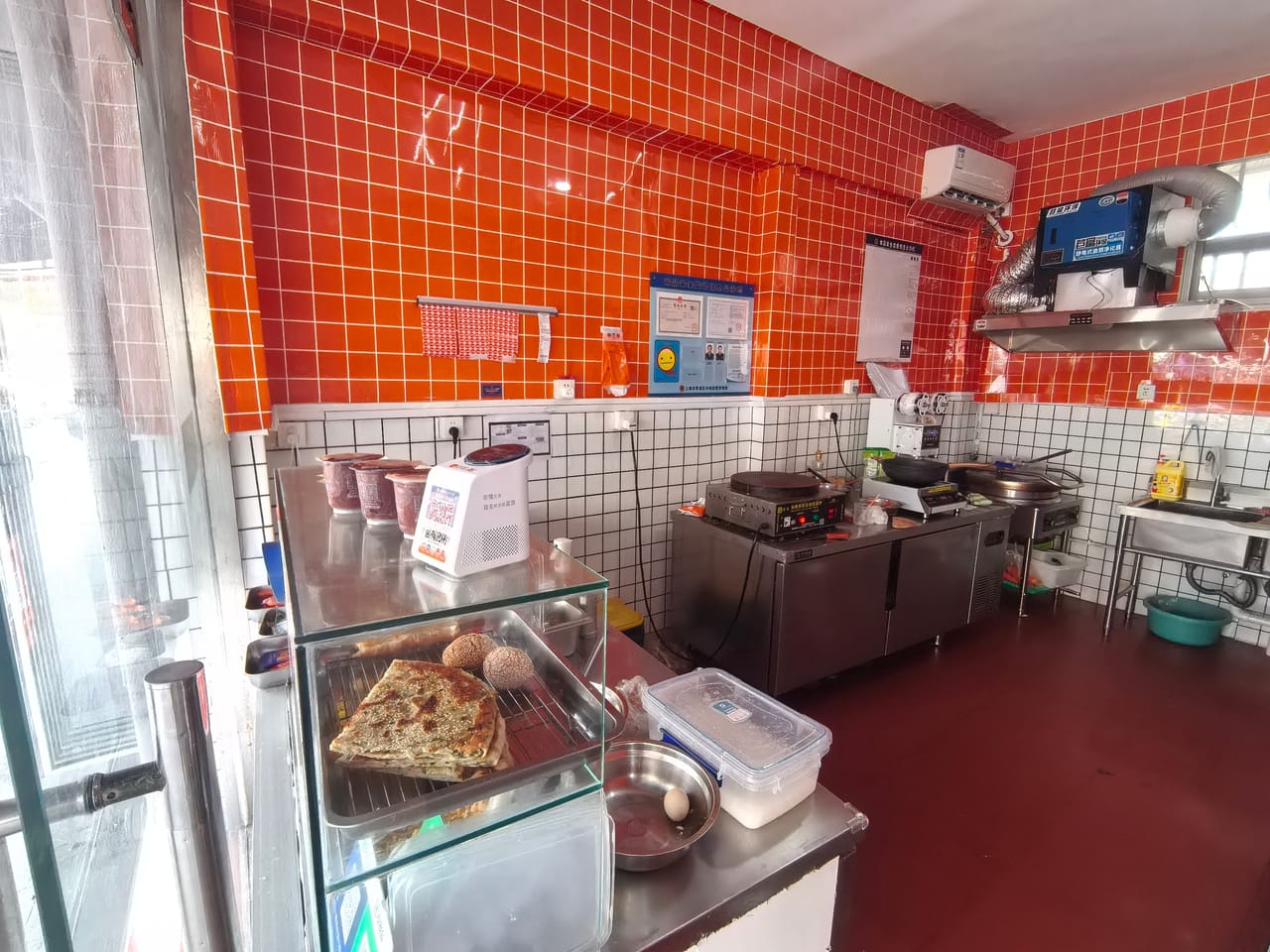 青浦区浦仓路煎饼小吃店转让！附近学校居民医院人流量大-3
