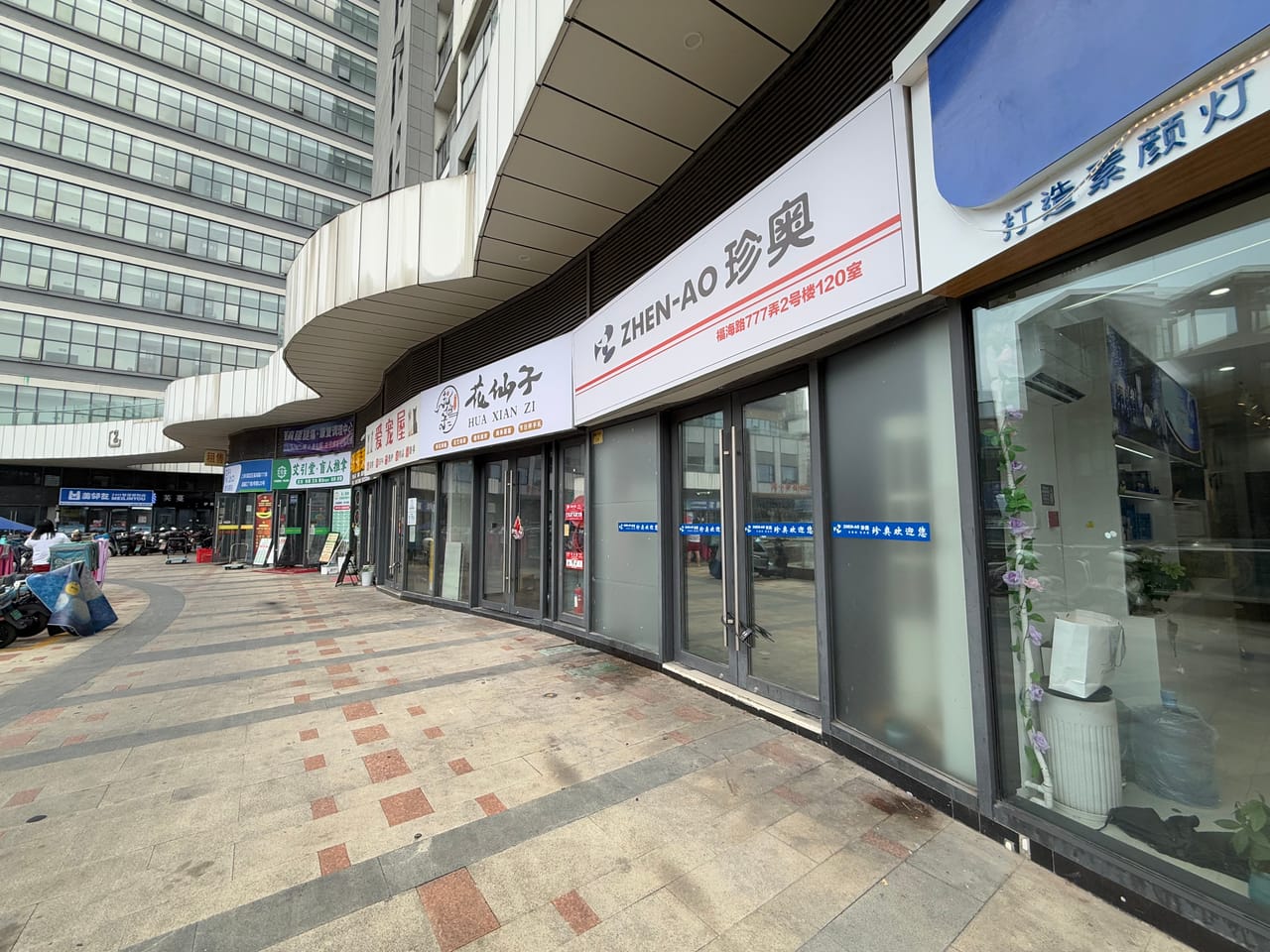 嘉福汇美容院转让，不限业态，租金3000，多小区分布位置佳-6