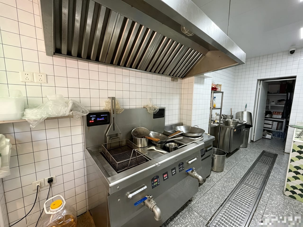 浦东北蔡镇莲安东路餐饮熟食店转让！近地铁成熟街区学校人流大-4