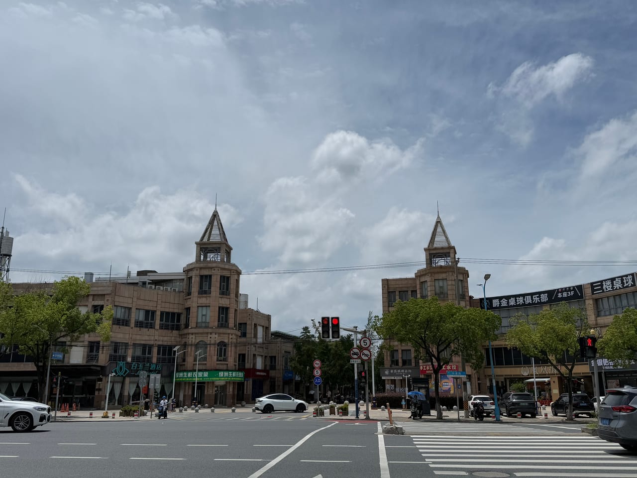 高性价 闵行区申北路烟酒便利店转让！14档 带阁楼厨卫齐全-9