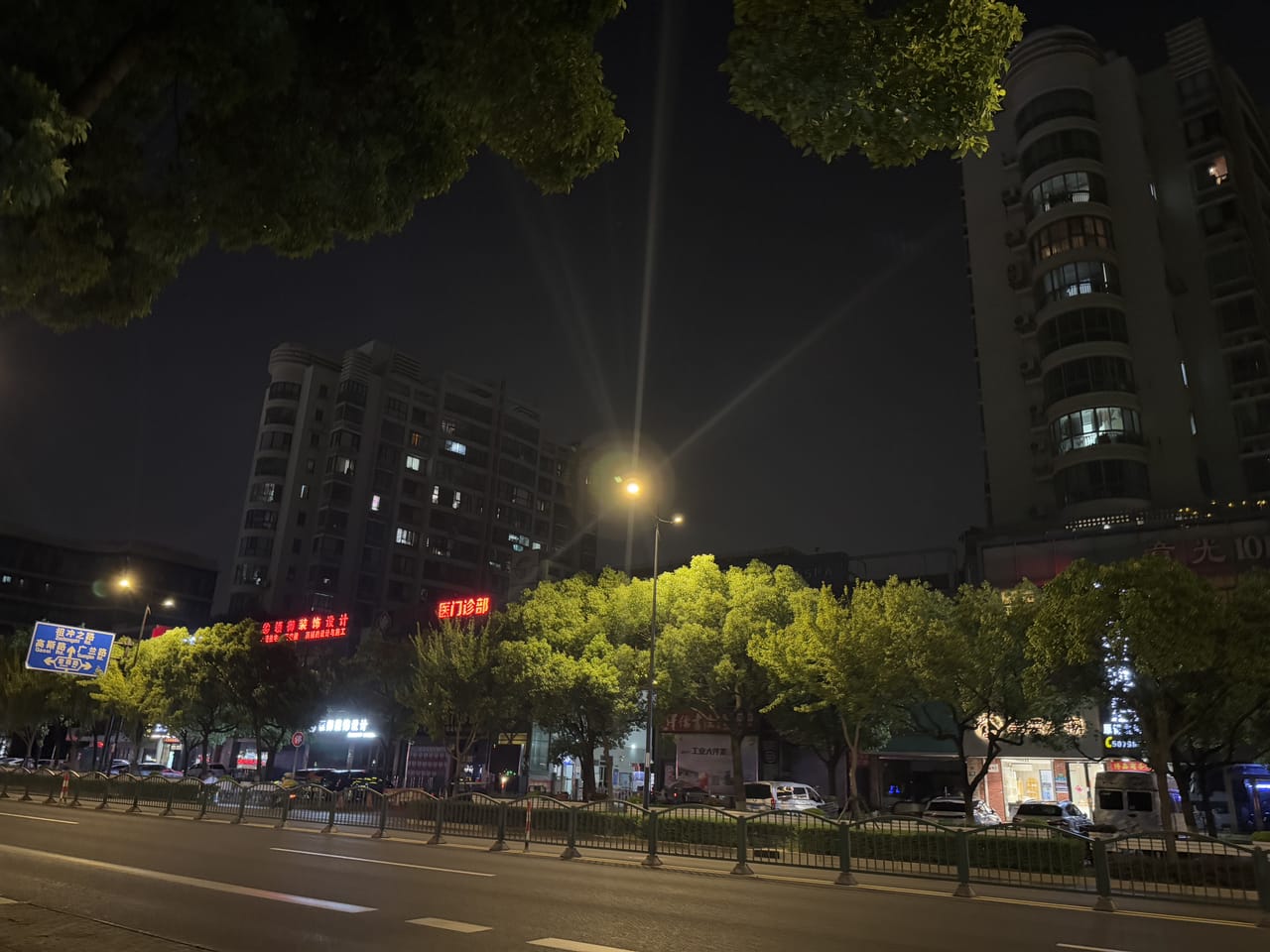 月租5k 浦东张江路外卖店转让！附近张江步行街商圈成熟-8