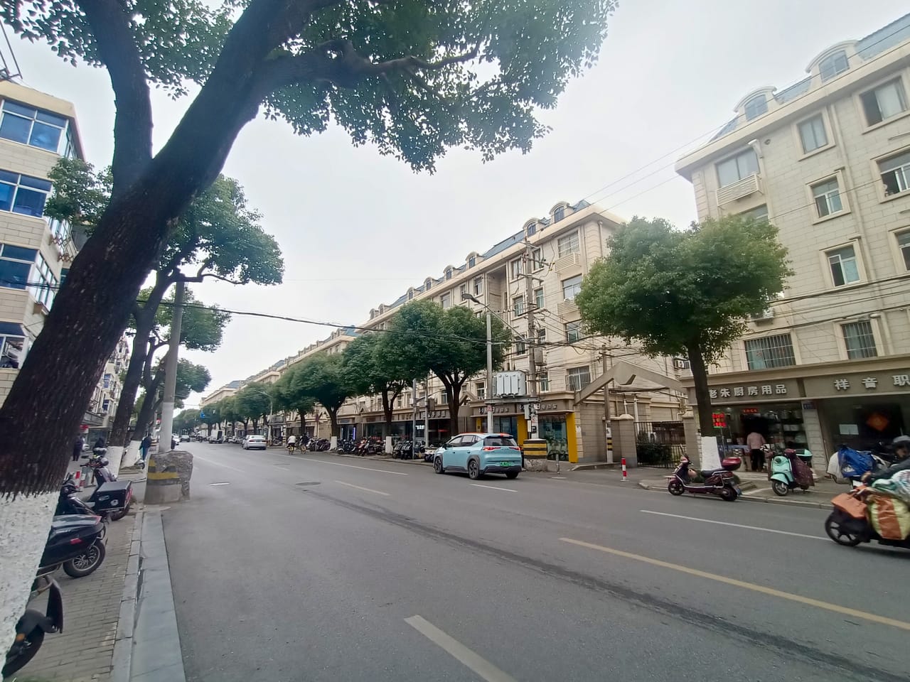 新北街旺铺急转，周边居民集中，6年老店客源稳定，位置优越-8