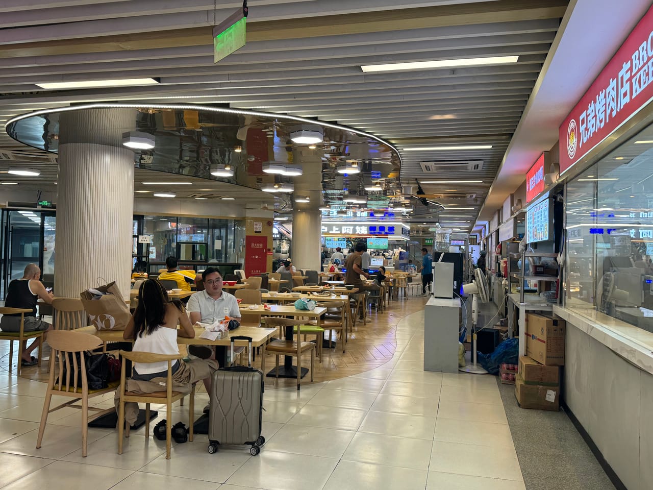 徐汇漕漕河泾美食城餐饮店转让！对面上海南站商圈配套完善-2