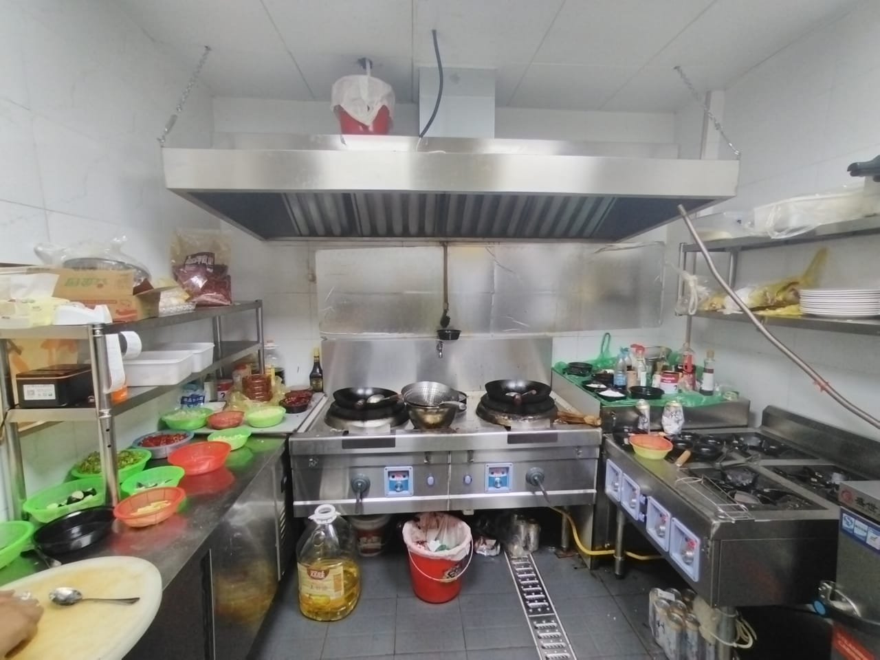 嘉定天祝路餐饮店转让！对面宝龙广场附近商务办公小区密集-7