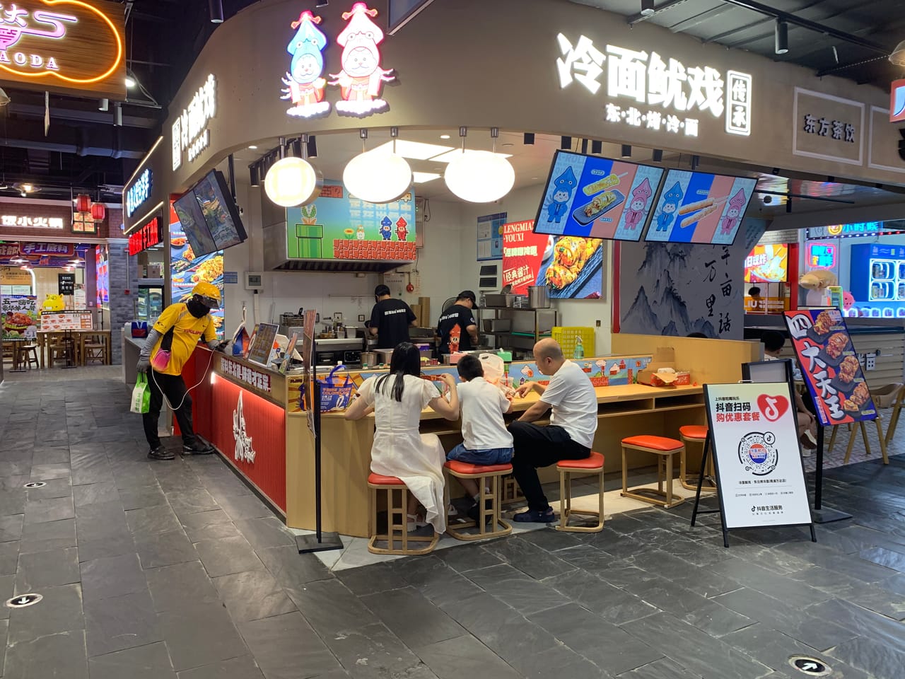 浦东沪南路金鹭鹭集市旺铺转让！周边多小区分布交通便捷，人流密集-4