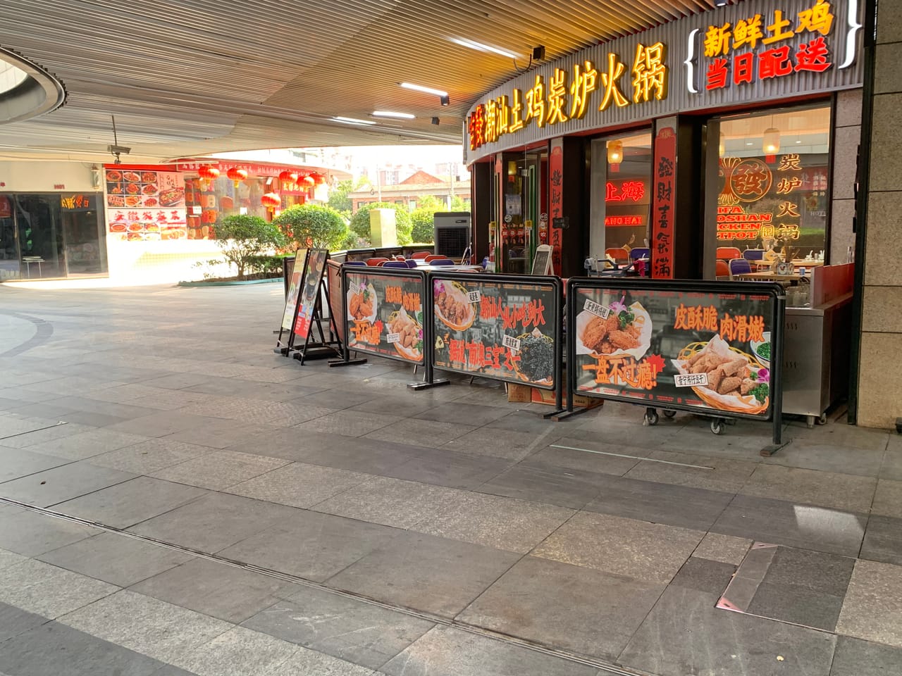 松江九亭中心餐饮店转让！纯一楼可外摆，商圈成熟位置佳，人流量密集-9