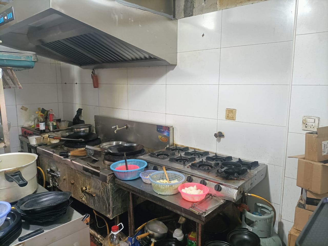 浦东康桥梓康路餐饮店转让！无行业限制客源稳定，位置佳人流量密集-5