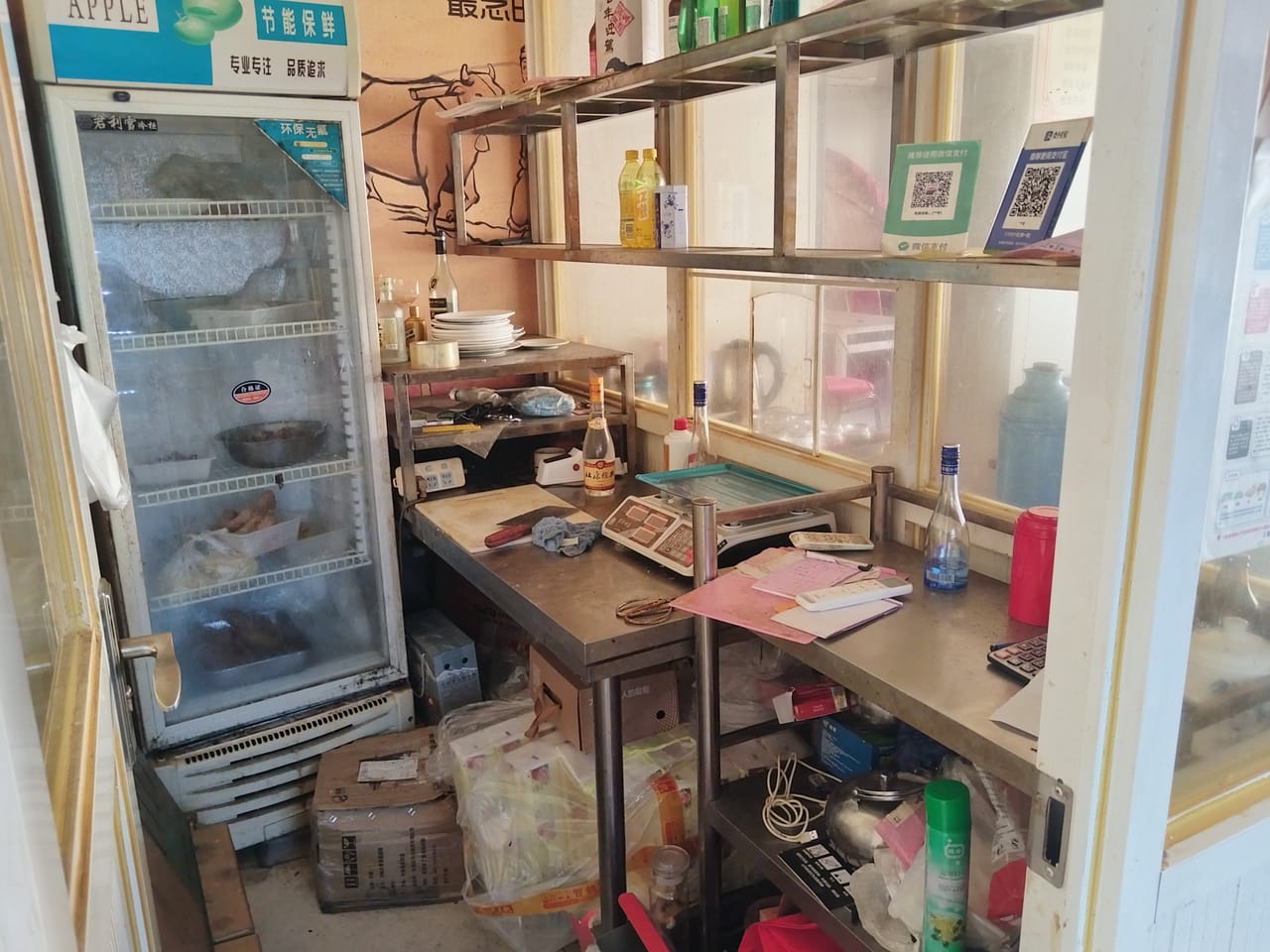 浦东庆荣路餐饮店转让！商圈成熟停车方便有阁楼，客源稳定位置佳-5