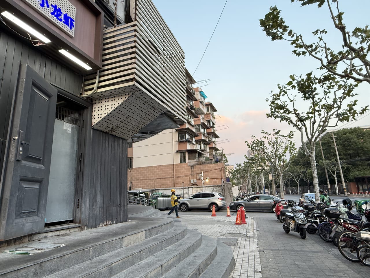 虹口江湾街道车站南路餐饮店转让！十七年老店有天然气，客源稳定-10