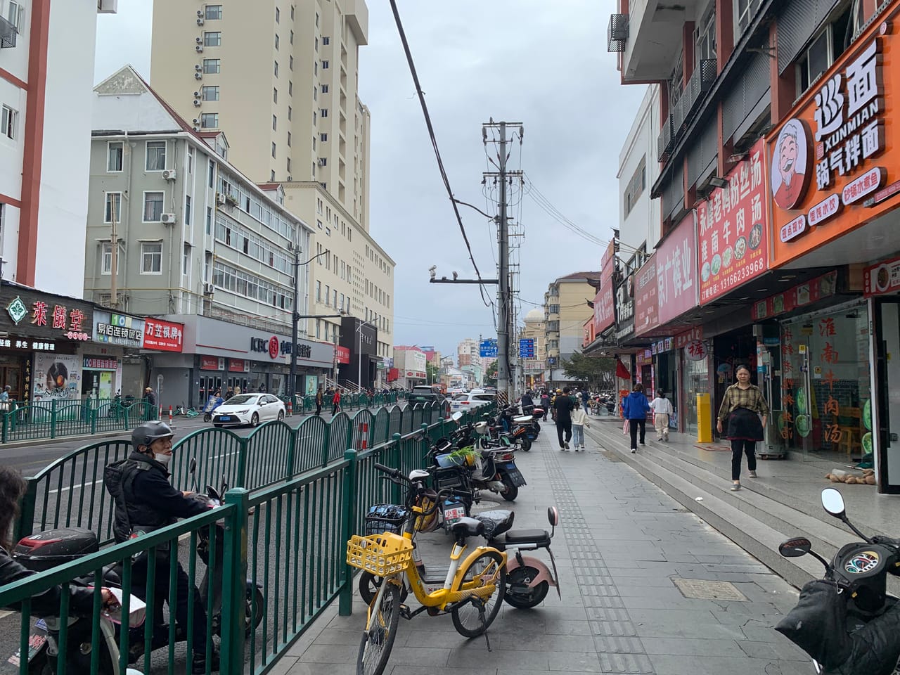 浦东周浦年家浜路餐饮店转让！商圈成熟，地理位置优越人流量密集-9