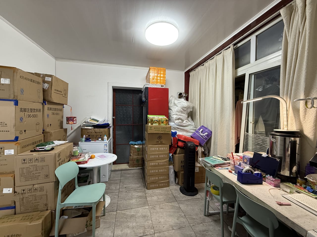 浦东惠南镇东门大街奶茶店转让！租金实惠商圈成熟，位置佳，人流密集-5