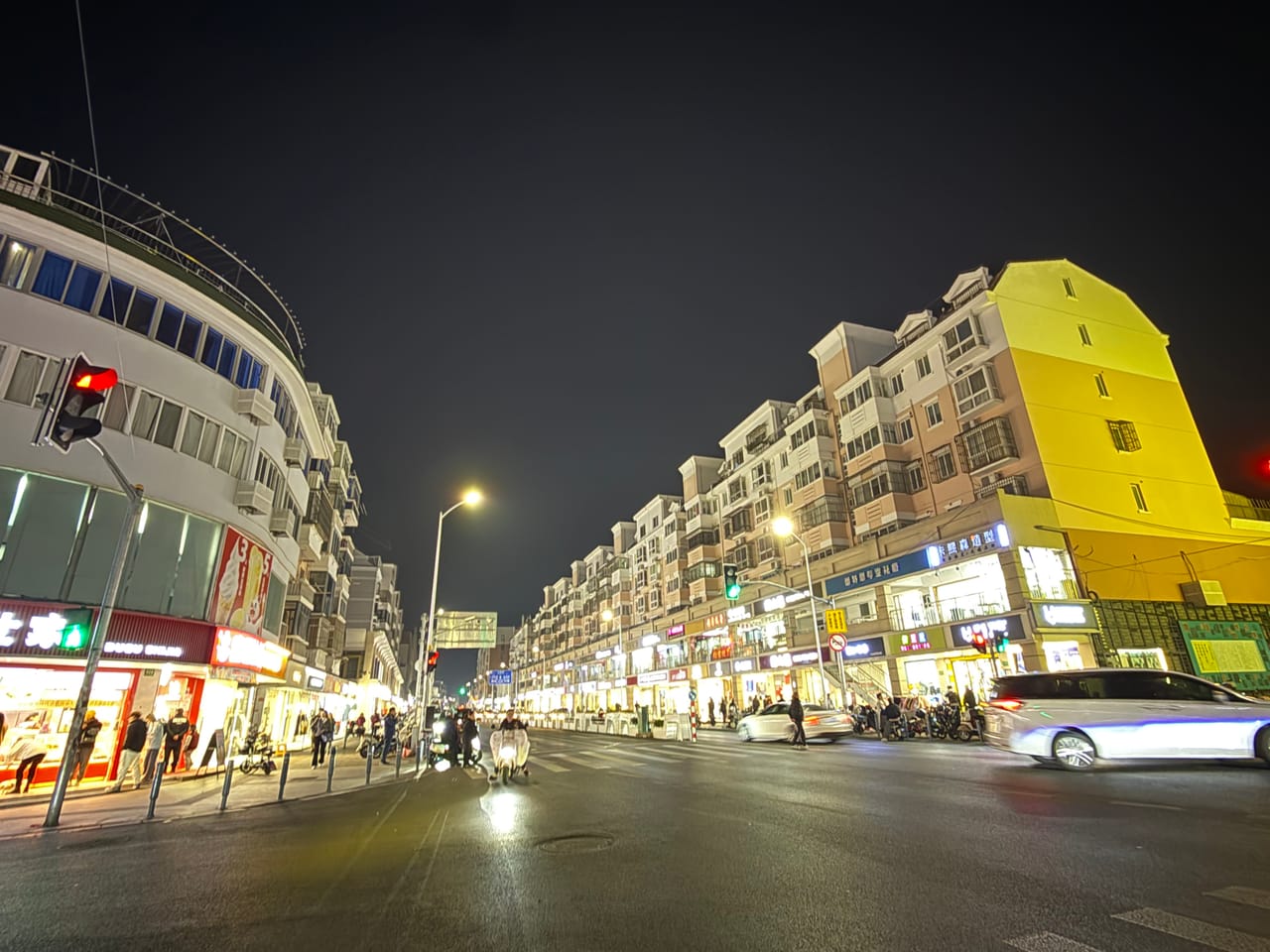 浦东惠南镇东门大街奶茶店转让！租金实惠商圈成熟，位置佳，人流密集-10