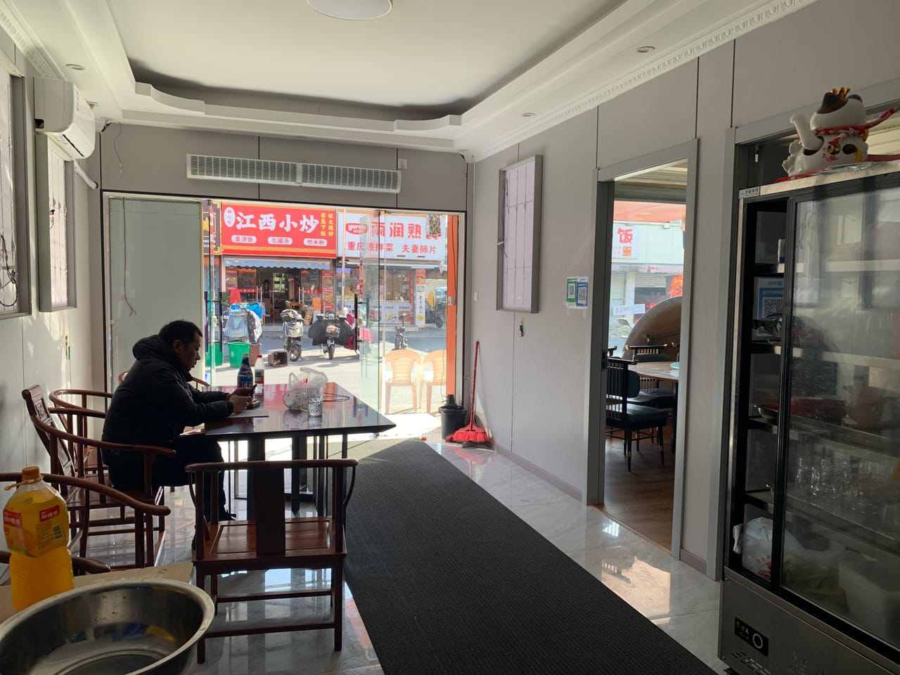 曲江路商业街旺铺转让，双开门可明火！小区多客流大！-4