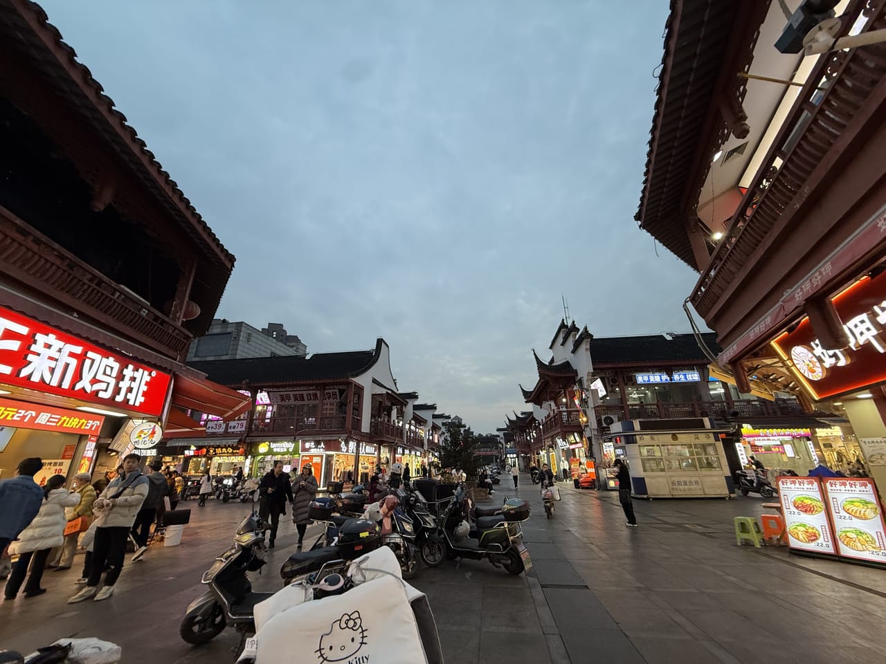 松江庙前街小吃店转让！路口位置地段佳，无行业限制人流量密集-10