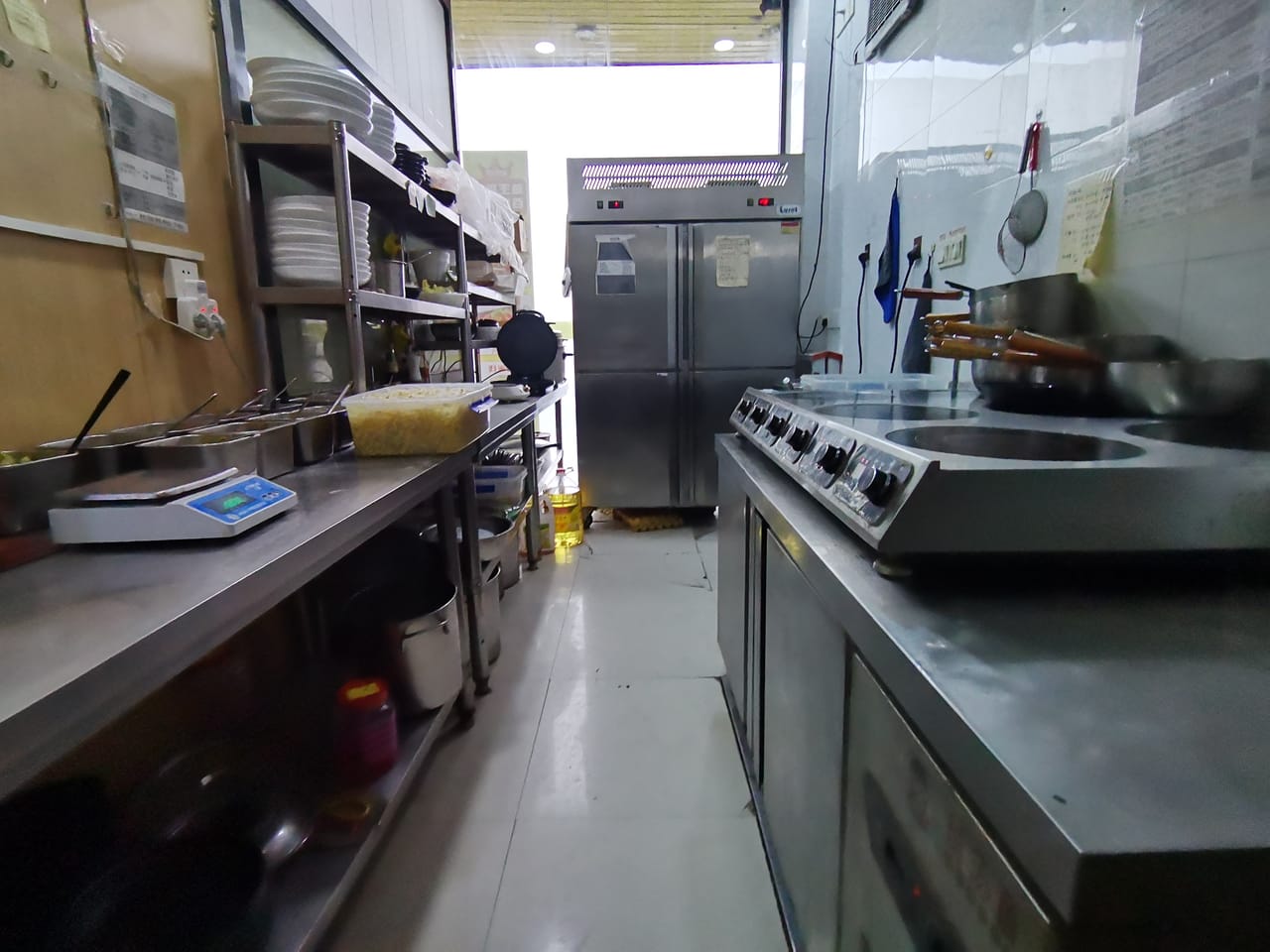 松江永丰街道餐饮店转让！门口公交站附近商场小区公寓人流量大-4