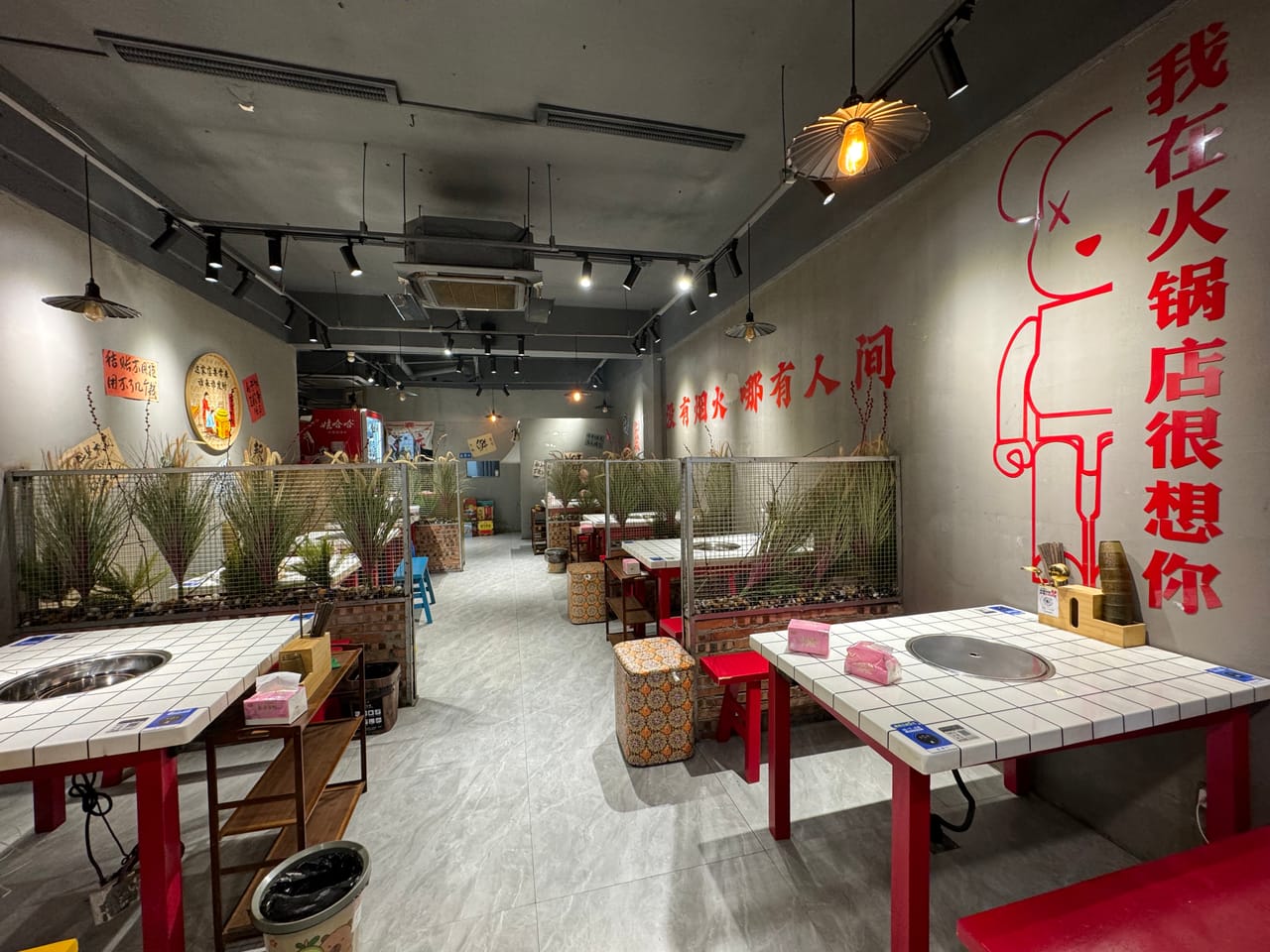 浦东成山路餐饮店转让！商圈成熟临近地铁，设备齐全，人流密集-9