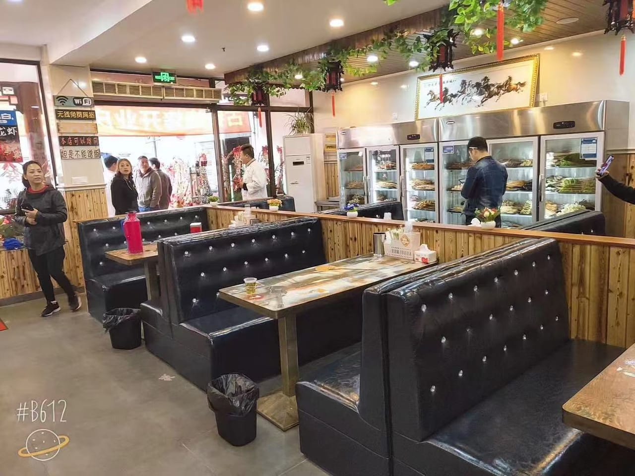 浦东新场镇东后老街烧烤店转让！外摆面积大，临近新场古镇人流密集-3