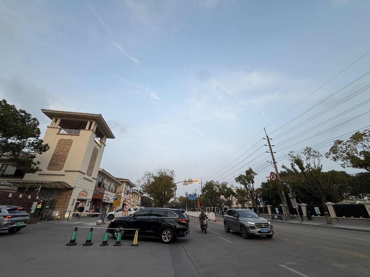 嘉定平城路小吃店转让！周边多小区学校，地理位置佳，人流量密集-8