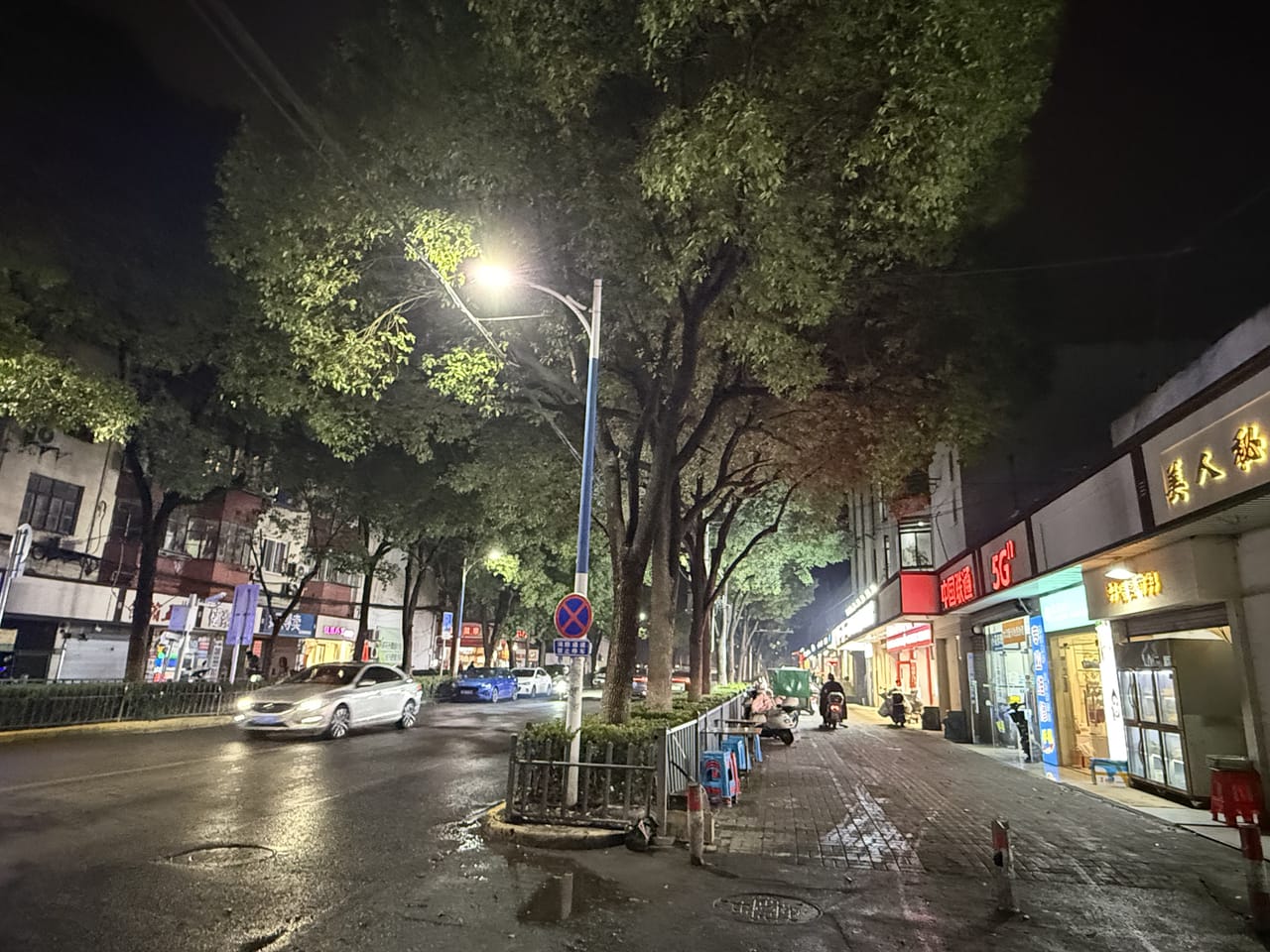 嘉定区马陆镇嘉戬支路美容院转让！带客源附近小区公寓密集-9