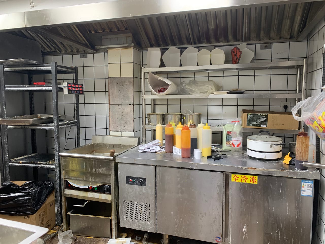 对面青浦区中医医院，多小区商务楼分布，纯外卖店，带客源转-3