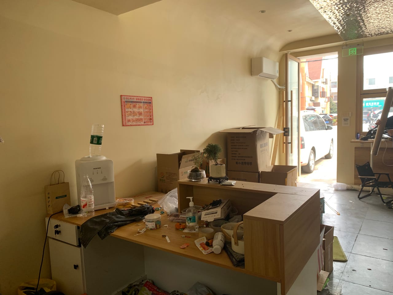 对面青浦区中医医院，多小区商务楼分布，纯外卖店，带客源转-7