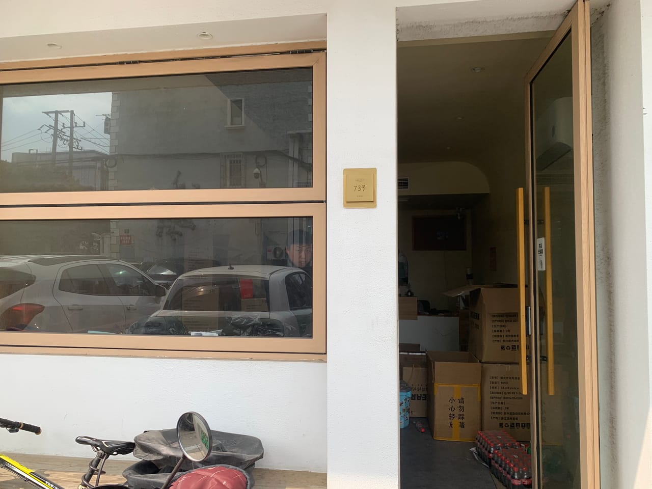 对面青浦区中医医院，多小区商务楼分布，纯外卖店，带客源转-6