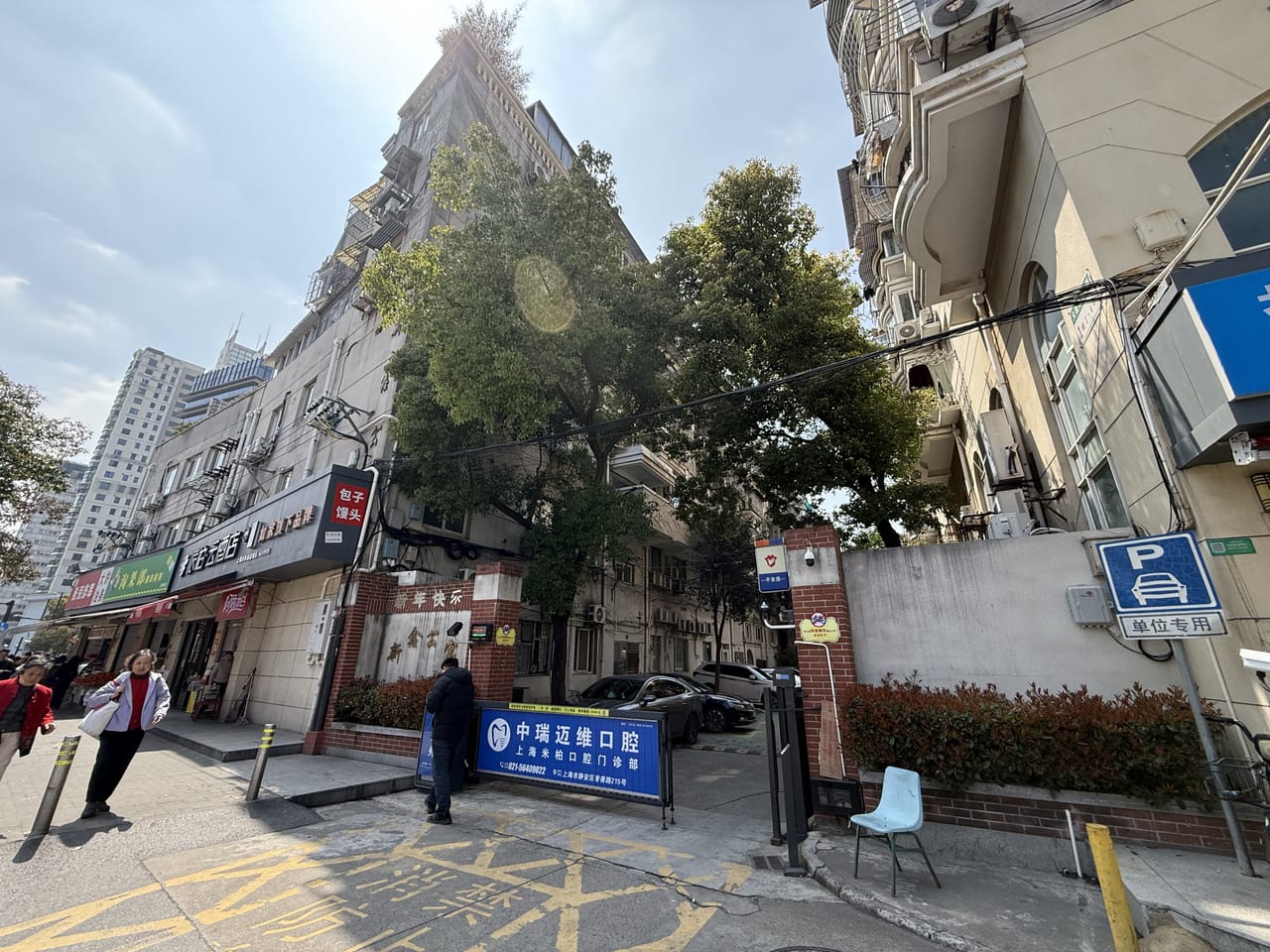 静安区大统路地铁口餐饮店转让！带阁楼，附近小区公寓商务楼-7