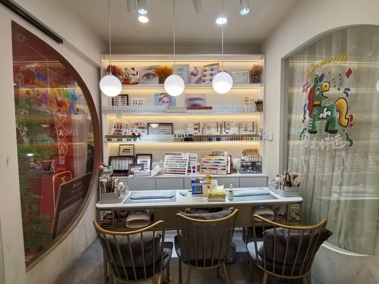 嘉定区海波路超市门口美甲美睫店转让！客源稳定整体转让人流大-2